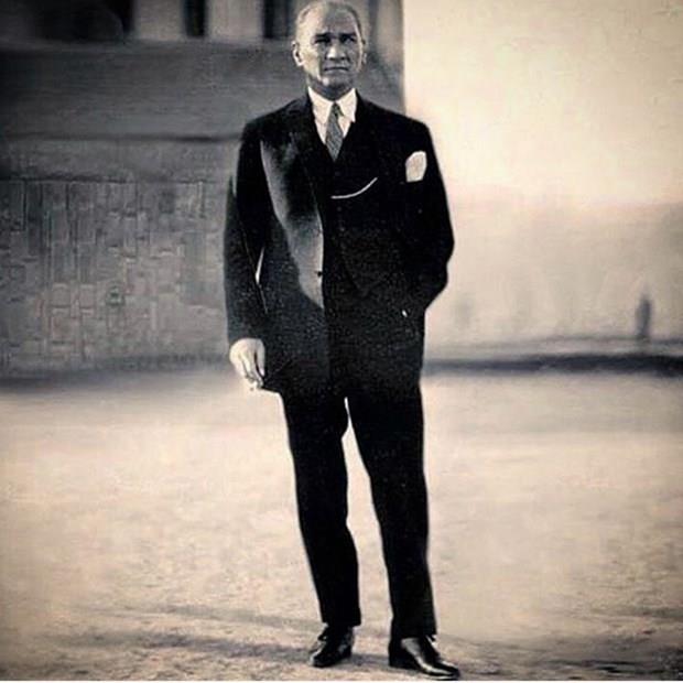 ARDA TURAN  <br>  Atamz rahmet sayg ve zlemle anyoruz...!!!