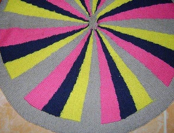 O zamanlar her evde bulunan rengarenk mehur kilim...