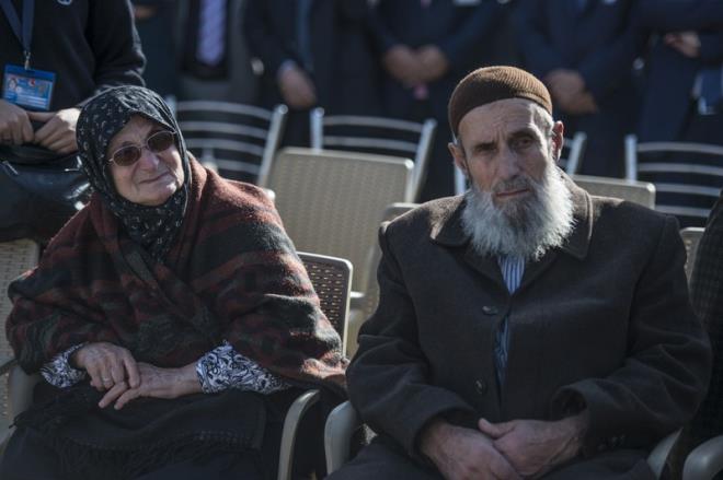 Buradaki trende ehidin annesi Fatma ve babas Asm Safitrk, metanetini korudu.