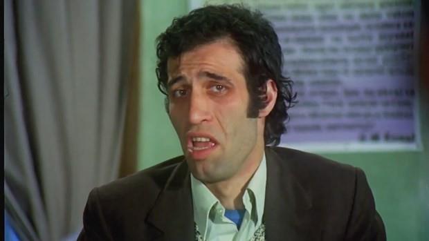 Doum gn olmas nedeniyle sevdikleri tarafndan unutulmayan Kemal Sunal, Twitter'da TT rekoru krd. Konumadan gldren insan olarak anlan Kemal Sunal' rahmet ve sevgiyle anlyor.