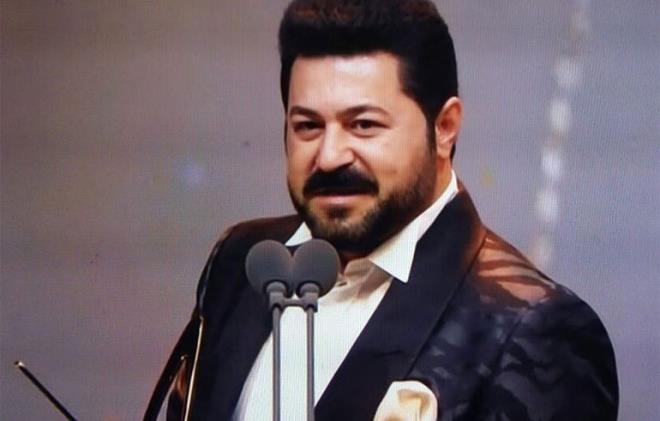 EN Y FANTEZ-HALK MZ ERKEK: SERKAN KAYA  <br>  SERKAN KAYA DL ORHAN GENCEBAY&#8217;IN ELNDEN ALDI