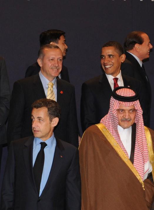 17- POLEMK: Obama, muhalefetle kamuoyu nnde tartmaz ama arka planda kuyusunu kazar. Erdoan'a ise her yer Trabzon'dur!