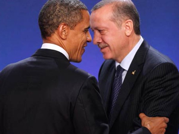 ZET: kisi de olaanst lkelerin olaan d liderleridir ama bir olaanst farkla... Biri Amerikal, dieri Trk'tr.