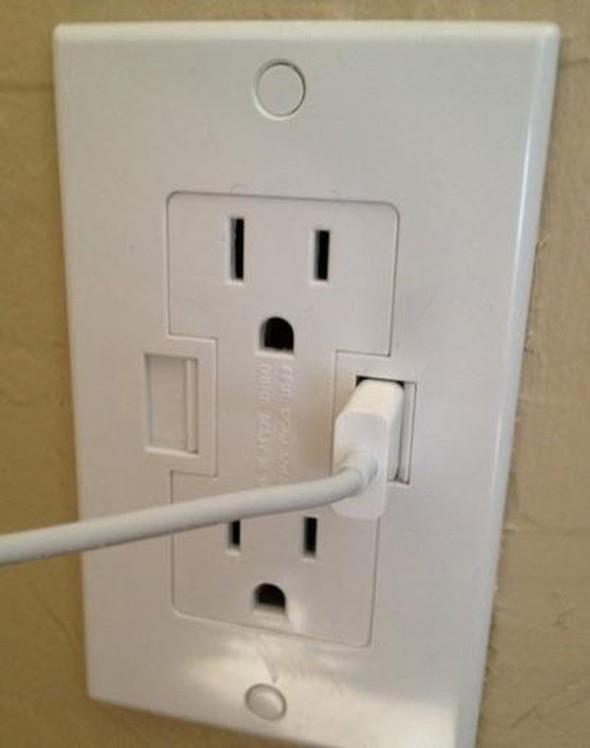 USB girileri de bulunan prizler...