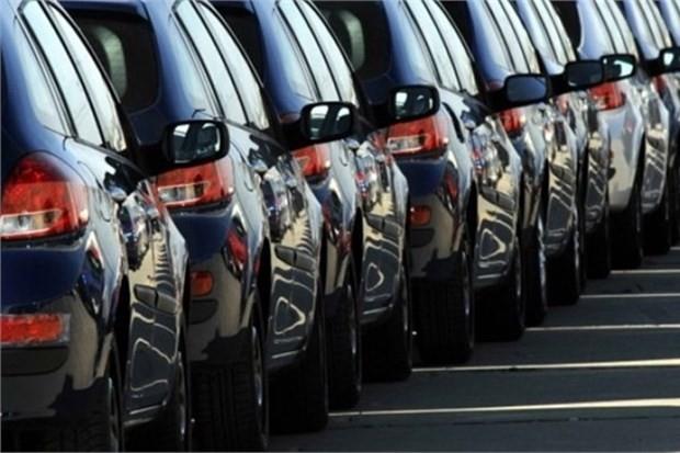 56 BN LRALIK ARA 161 BNE GELYOR<br>  <br>  <br>  <br>  Vergi uzman Ozan Bingl'n hesaplamasna gre sfr bir ithal arata vergi yk yle:<br>  <br>  lkeye giri fiyat: 56.000 lira (Avrupa fiyat yaklak 17 bin euro)<br>  <br>  TV (yzde 145): 81.200 lira<br>  <br>  KDV (yzde 18): 10.080 lira<br>  <br>  TV'nin KDV'si: 14.616 lira<br>  <br>  Bayi kr hari sat: 161.896 lira