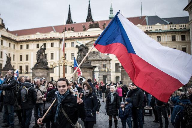 ek Cumhuriyeti - yksek