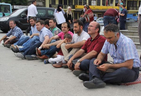 Trkiye katliam byle lanetledi