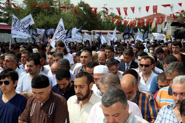 Trkiye katliam byle lanetledi