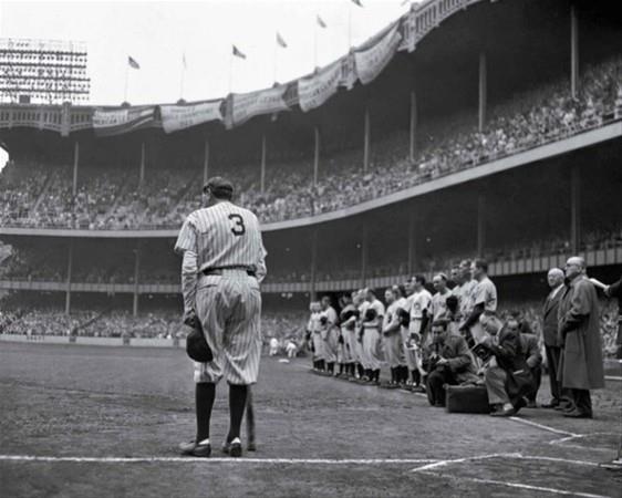 Babe selam veriyor - Nat Fein (1948)