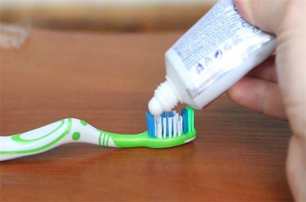 Daha sonra macunu kullanmaya devam edebilirsiniz.