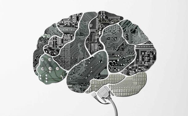 2. Yapay Zeka<br>    Yakn zamanda basit rutin ilemleri yapay zekya yaptrmann pek ok iletme iin mmkn hale gelmesi bekleniyor. Bylece bu rutin ileri yapan insanlar daha katma deerli ilere odaklanabilecek, yapay zek ile insan arasnda kymetli bir i paylam olacak.