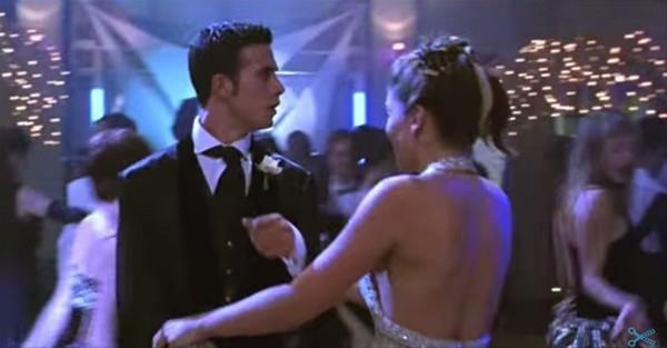 Ancak balo sahnesinde dvme kayp.