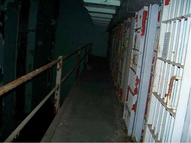 4) Bat Virginia Eyalet Hapishanesi: Bu ceza evinde 100&#8217;den fazla tutuklu idam edildi.