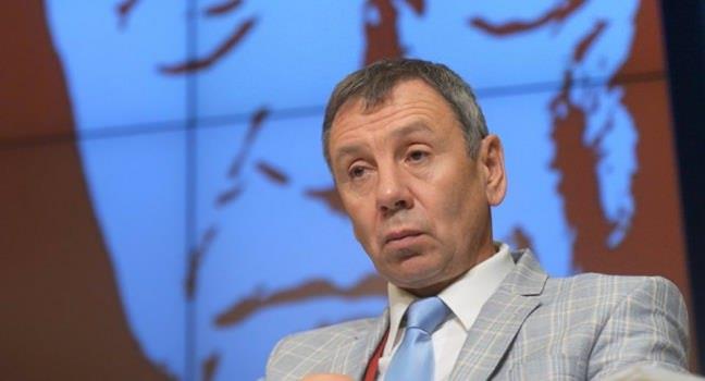 2013 ylnda "Trkiye hem NATO yesi, hem de ABD'nin en yakn mttefiklerinden.  yelerinin bu artlarda Trkiye'yi tam yelie kabul etmesi mmkn deil" diyen Rusya Devlet Bakan Vladimir Putin'in danman Sergey Markov, bu yzden Trkiye'nin 'ye deil AEB'ye ye olabileceini sylemiti.