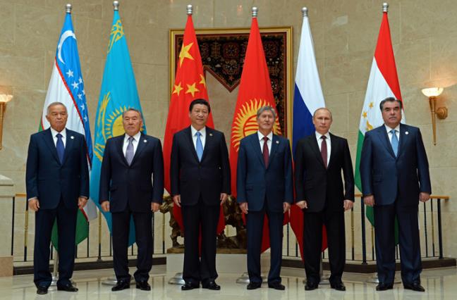 rgtn uluslararas yapsnda dzenli olarak toplanan Devlet Bakanlar Konseyi ve Hkmet Bakanlar Konseyi'nin yan sra sekretarya, Blgesel Anti-Terr Yaps, Dileri Bakanlar Konseyi gibi yaplar yer alyor.