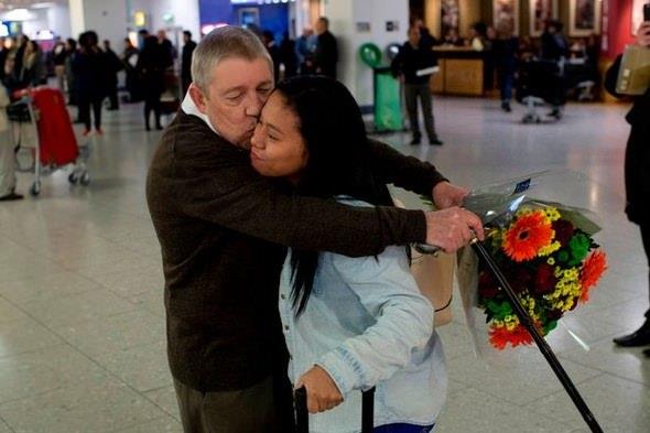 Sheppard, nianlsyla arasndaki 42 ya farkn nemsemediini belirterek, sonunda gerek ak bulduunu iddia ediyor