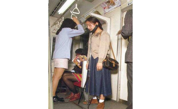 Otobslerde uyumak isteyenlere zel