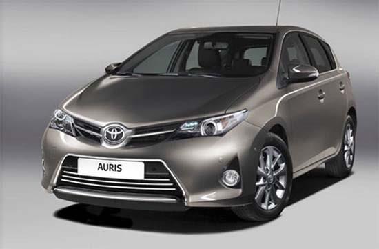 17 - Toyoto Auris