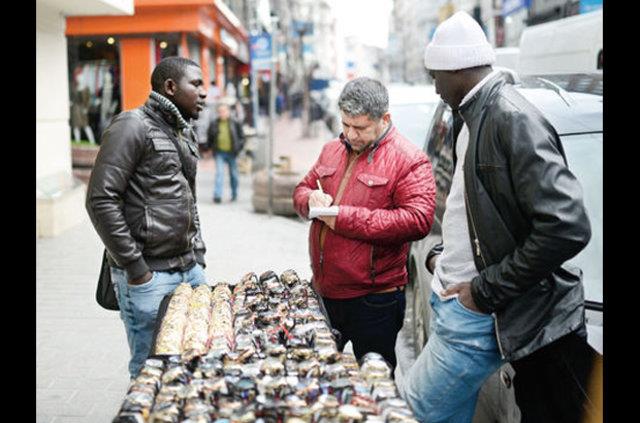 Afrikallar; Aksaray, Okmeydan, Beyazt, Laleli, Dolapdere'yi tercih ediyor.