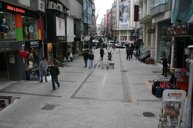 zbekler, Moldovallar,Moollar ve Grcler; Aksaray, Okmeydan ve alayan'da yayor.