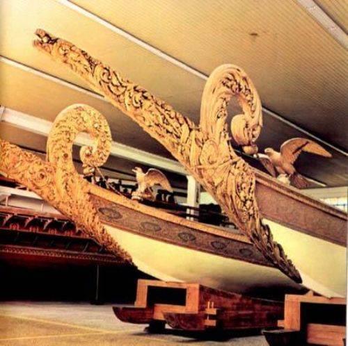 Ziyafet geleneksel olarak en sonra "arz- endam" eden cevizli, fstkl veya kaymakl baklava ile son bulurdu