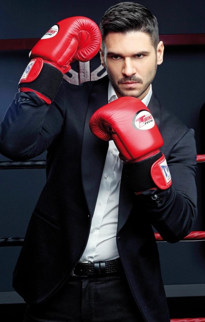 BKM Film tarafndan izleyici ile buluturulacak dizide einden boanm, bir olu olan eski bir boksrn yeniden ringlere dnmek zorunda kalma hikayesi anlatlyor.