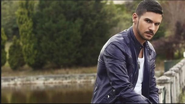 Bir dier merakla beklenen dizi Star TV ekranlarnda olmas planlanan 'ampiyon'. nl ynetmen Cevdet Mercan'n ynetmenliini yapaca ampiyon dizisinin barollerini Tolgahan Sayman ve zge zpirinci paylaacak.