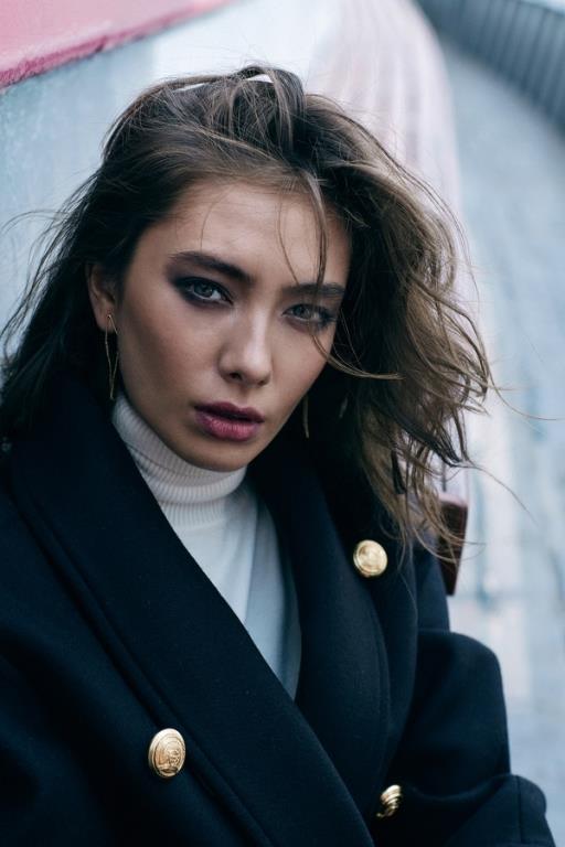 Neslihan Atagl<br>    Yeditepe niversitesi Tiyatro Blmnde okumaktadr