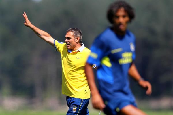 Fenerin Yenmesi yi Oldu Bu Galibiyet Ersun Yanal' 3-5 Hafta Gtrr Kovulmadg Hergn Kardr :D