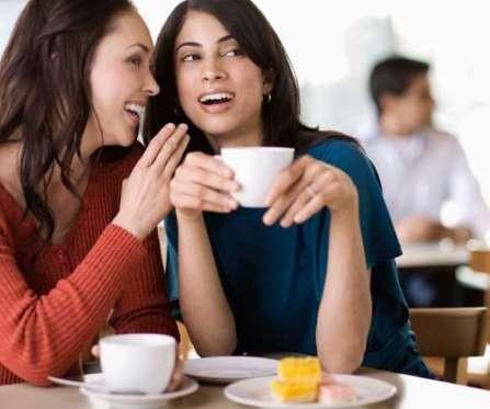 Kalabalk yerler mutsuz ediyor Satoshi Kanazawa ve Norman Li, ?nsanlar iin hayat yaanlr klan ne? sorusuna yant bulmak amacyla 18-28 ya aralndaki 15 bin kiiyle aratrma yapt.