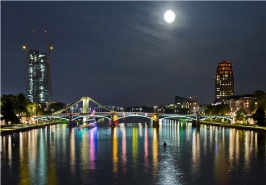 Almanya   Fransa'nn ardndan srasyla Almanya, Portekiz, sve ve Yunanistan geliyor. Ortalama yan 45 olduu Almanya'nn yal nfus oran yzde 5,4. Bu rakam ya ortalamas 42,3 olan Portekiz'de yzde 5,3; ya ortalamasnn 40,8 olduu sve'te yzde 5,3; ya ortalamasnn 42,6 olduu Yunanistan'da ise yzde 5,2 olarak hesapland.