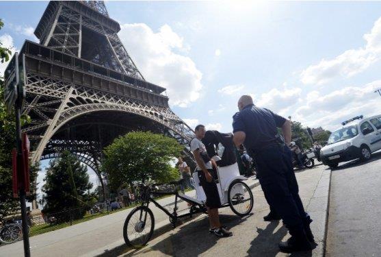 Fransa   Verilere gre talya'y yal nfus fazlalnda Fransa takip ediyor. Ya ortalamasnn 40,2 olduu lkenin yal nfus oran yzde 5,5 olarak hesapland