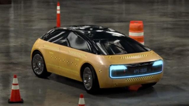 Hatta Srcsz otomobil iin dnyann nde gelen otomobil markalar ile grmeler gerekletirilen Apple, "Project Titan" adn verdii srcsz otomobil retme fikrini rafa kaldrd.