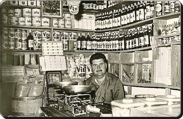1970 ylndan bir bakkal dkkan.