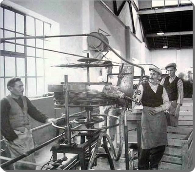 1950 kunudura fabrikas.