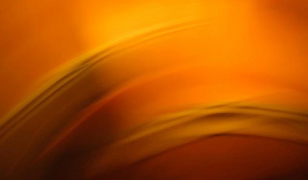 Yaplan bir deneyde, bir mzede fon kahverengiye dndrldnde ziyaretciler daha ok yeri daha az zamanda gezmiler. Kahverengi topran rengidir, insanlarn hareketlerini hzlandryor.