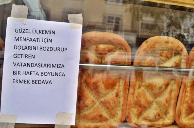 DVZ BOZDURANLARA EKMEK VE KAHVALTI BEDAVA    Bingl&#8217;n Gen ilesindeki esnaflar, dolarn bozdurup makbuzunu getiren vatandalar iin eitli kampanyalar balatt. Baz esnaflar, makbuz getiren vatandalara bedava kahvalt, bazlar ise bir hafta boyunca ekmek veriyor. IHA