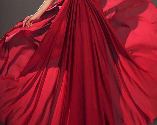 ltifat Duymak sterseniz Krmz Tercih Edin  <br>  Krmz, hem kadnlarda hem de erkeklerde ekicilik seviyesini arttran bir renktir.