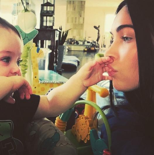 Bu da Megan Fox'un ev hali.