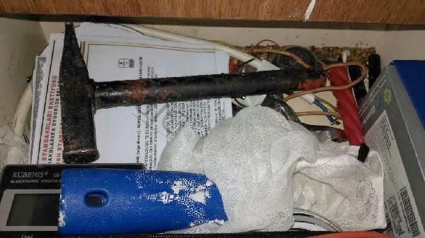 Cinayeti 3 Aralk'ta ilediini belirten Fatih Karaman, Songl Eril'i o gne kadar grmediini, her eyin aniden gelitiini syledi. Kahvedeki mteriler gittikten sonra arkada ile tavla oynadn, bu srada Songl Eril'in ieri girdiini ifade eden Karaman, yle dedi: