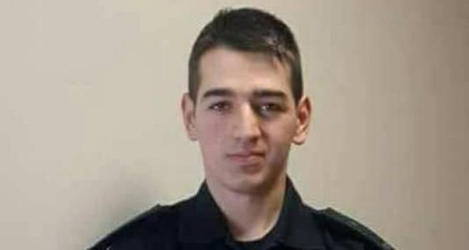 Polis memuru Mehmet Zengin:  <br>  21 yandaki polis memuru Mehmet Zengin'in orum nfusuna kaytl olduu renildi.