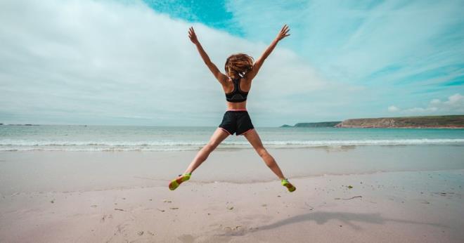 Tm aratrmalarn, iyimser insanlarn daha salkl bir yaam tarzn tercih ettiini ortaya koyduunu dile getiren Kim, "Hayata iyimser bakan insanlar genellikle iyi bir uyku dzenine sahipler, daha ok egzersiz yaparlar ve stresle ba etmeye daha yatkndrlar." eklinde konutu.