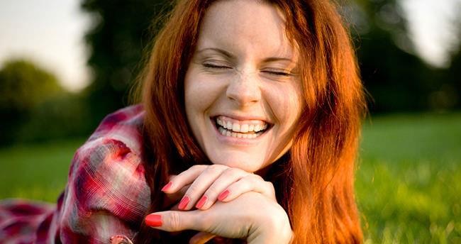 Aratrmay yrten Eric Kim, iyimser olmann her zaman neeli olmak anlamna gelmediini, iyimser kiilerin gelecekte gzel eyler yaanacana inananlar olduunu hatrlatt.