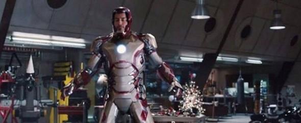 Iron Man    Filmde olan...