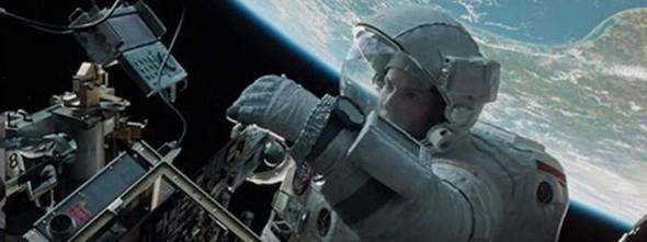 Gravity    Filmde izlediimiz sahne...