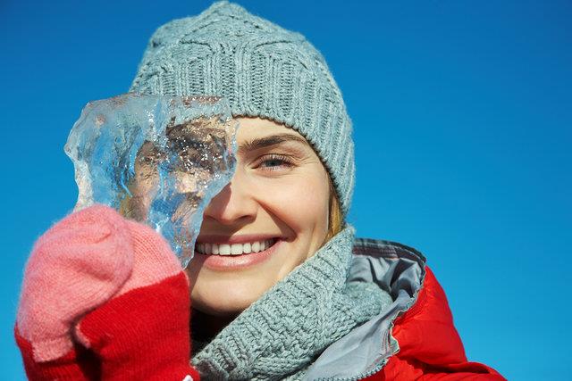 Kadınlar kalın yağ dokuları nedeniyle soğuğa daha dayanıklıdırlar.