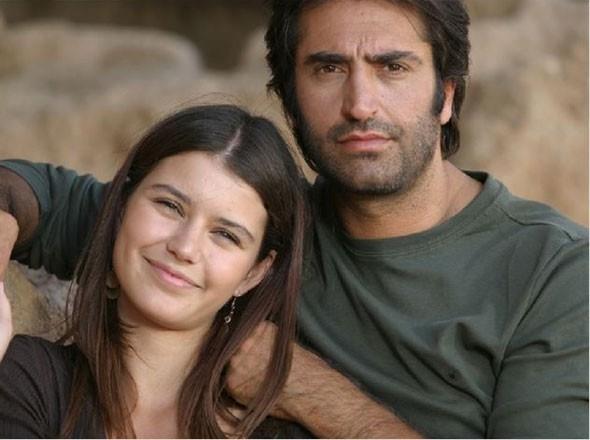 Ak- Memnu dizisince canlandrd Bihter Ziyagil karakteri Beren Saat'i bambaka bir noktaya tad.