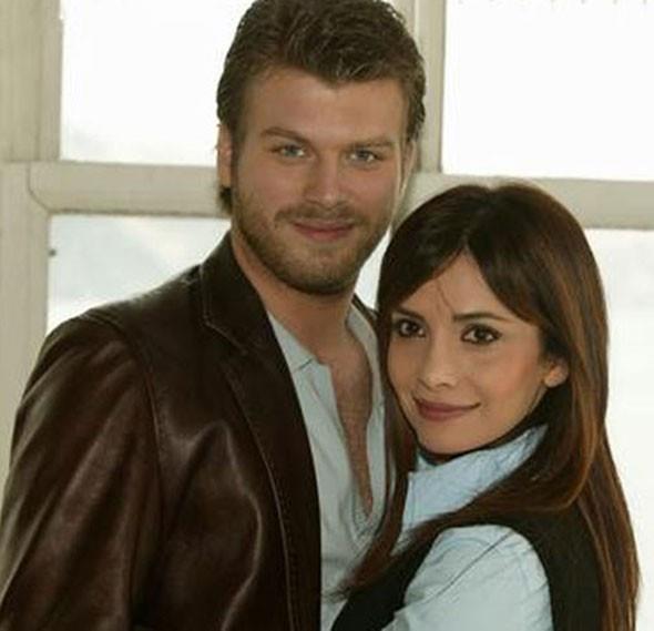 lk projesi 'Gm'te canlandrd Mehmet karakteri ile bir anda milyonlarn gnlne taht kurdu.