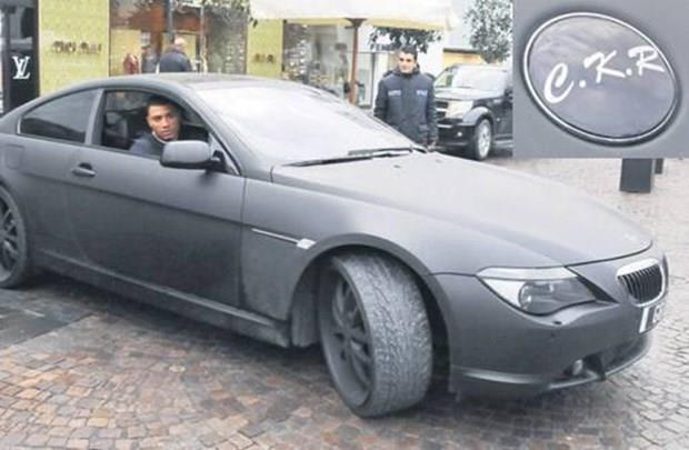 Colin Kazm Richards  <p>  BMW