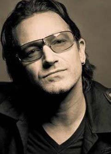 Bono artk byle grnyor.